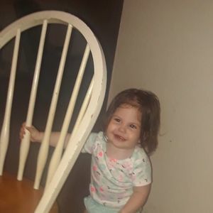 Meet your Posher, Alexis